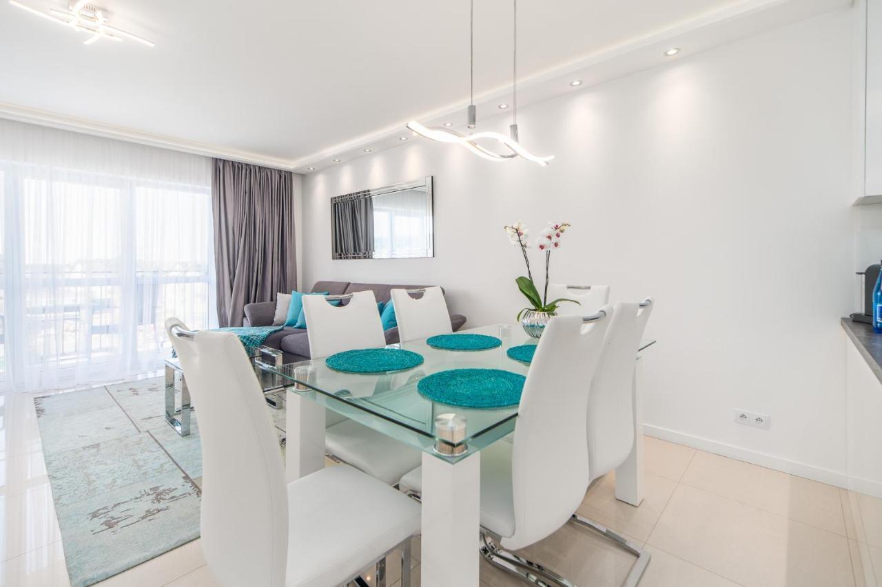 Stylish Vacation With Parking In By Renters Apartment