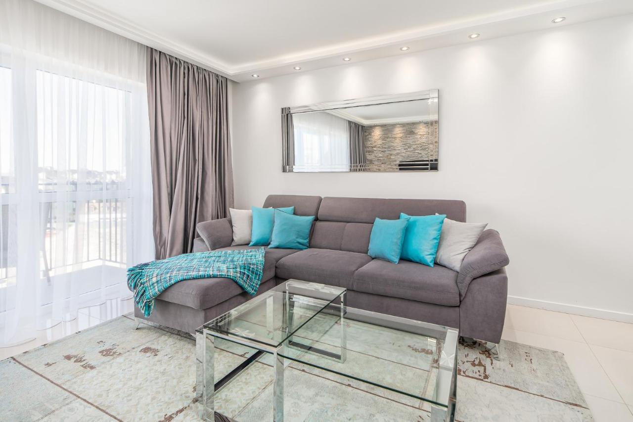Apartment Stylish Vacation With Parking In By Renters Miedzyzdroje